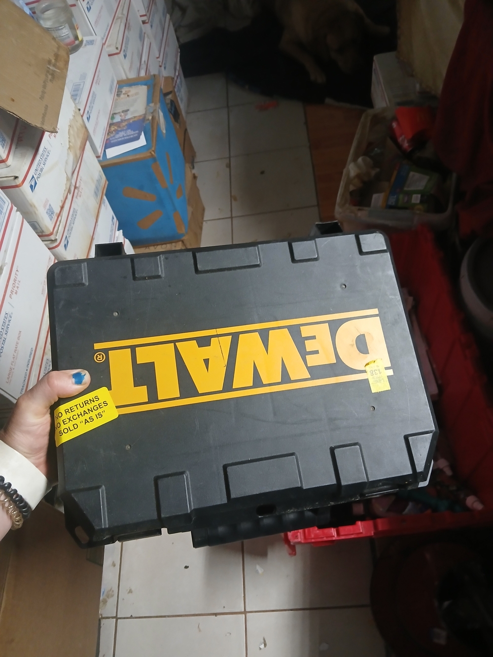 black plastic heavy-duty carrying case DEWALT DC750KA 9.6-Volt - Case Only